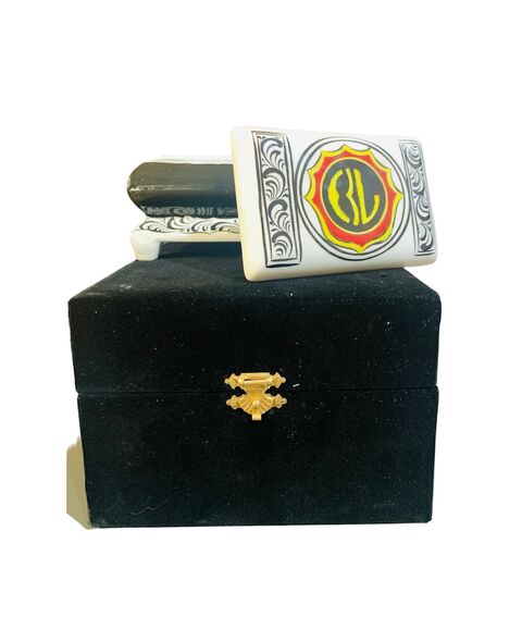DİKDÖRTGEN ÇİNİ (EL YAPIMI- 13*9*7CM. KADİFE KUTU)